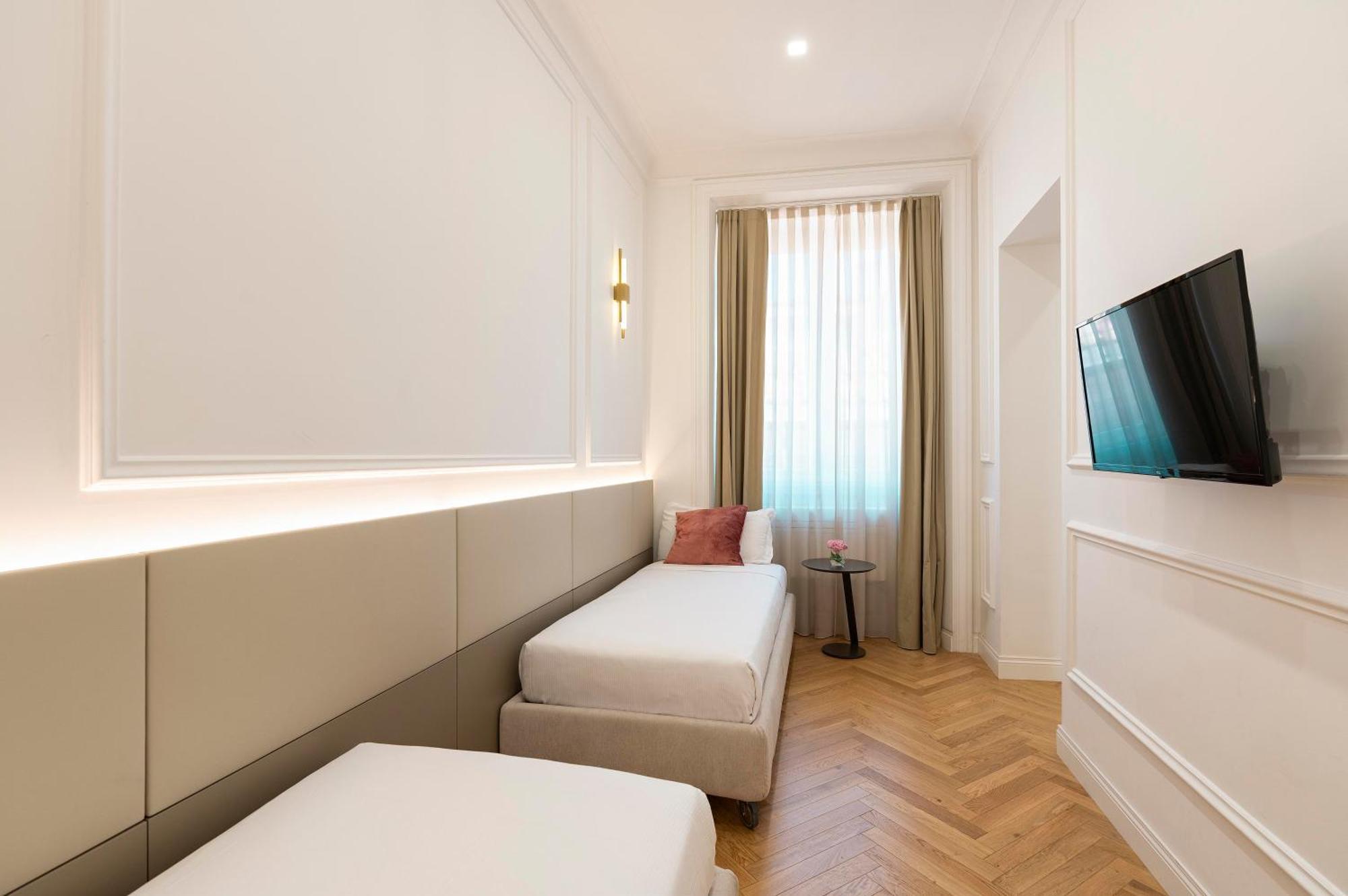 Sjr Luxury Apartment Trevi Fountain Rome Bagian luar foto