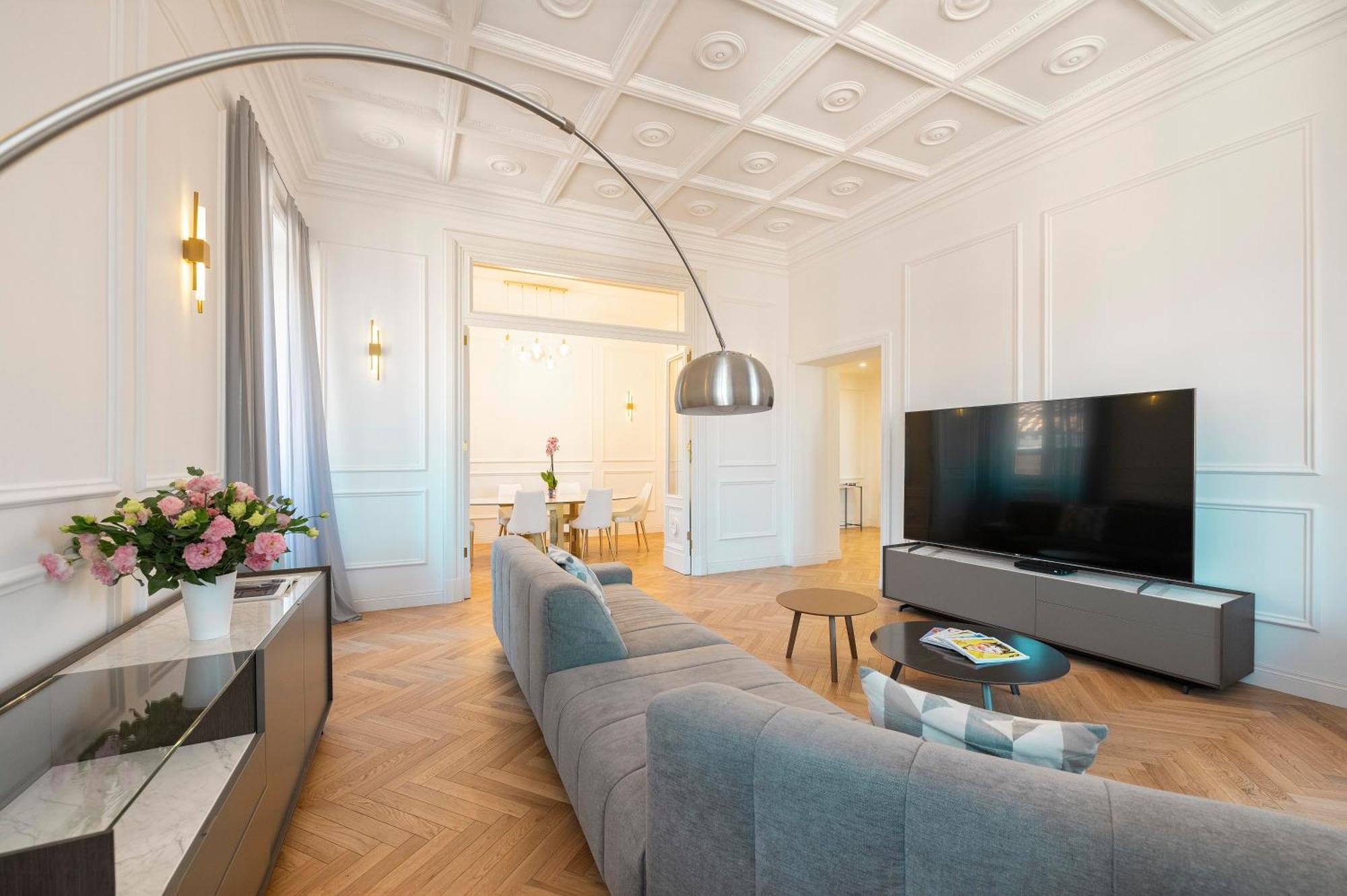 Sjr Luxury Apartment Trevi Fountain Rome Bagian luar foto