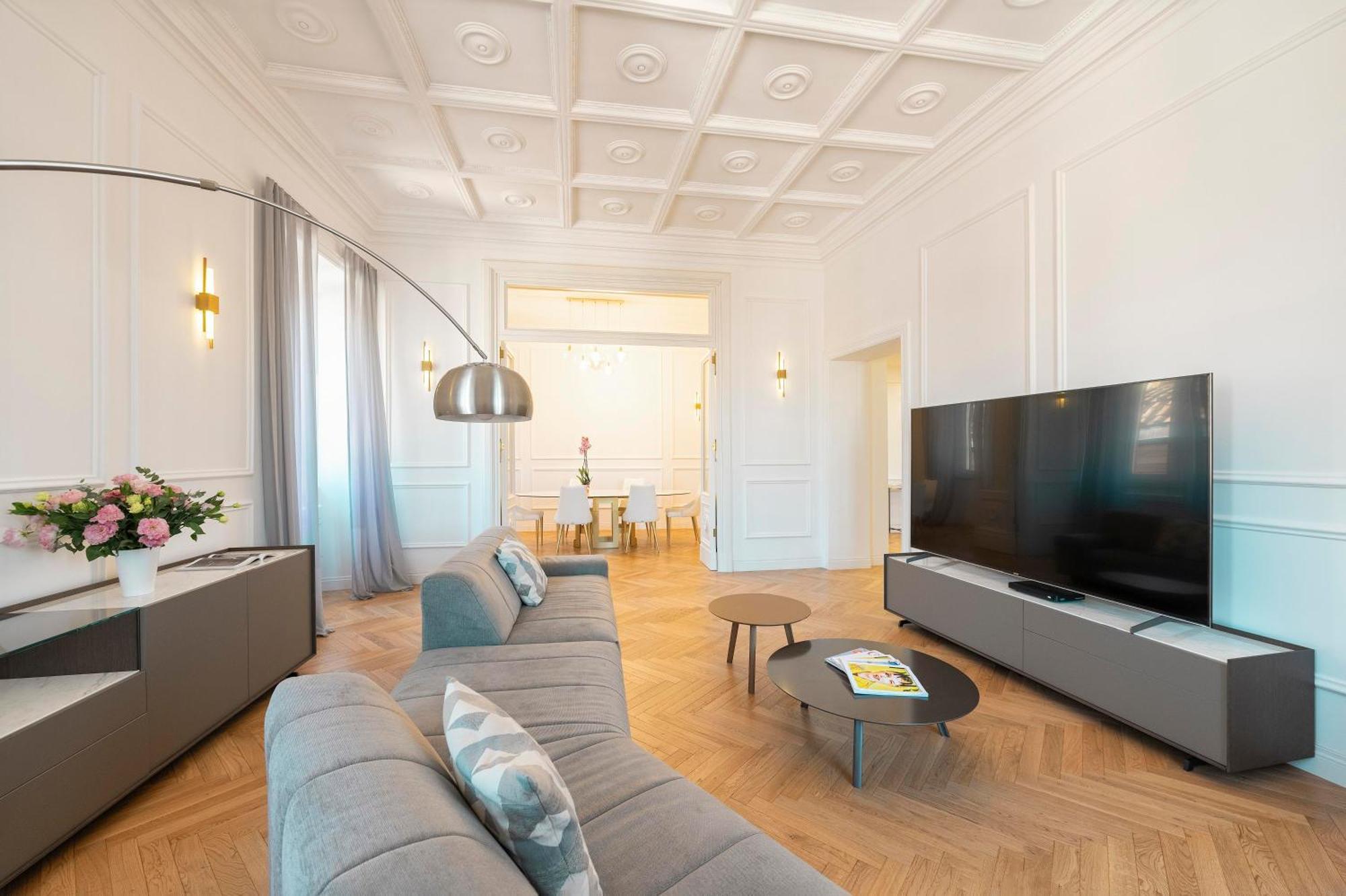 Sjr Luxury Apartment Trevi Fountain Rome Bagian luar foto